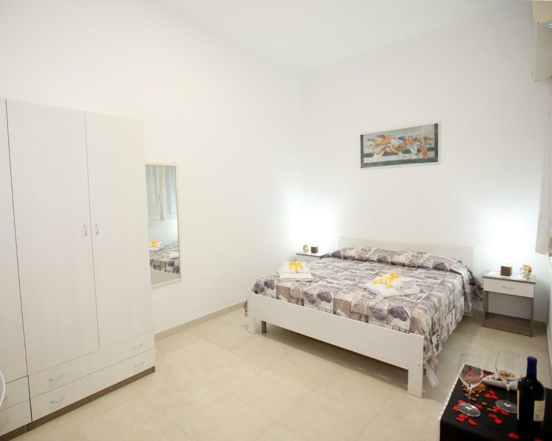 La Casa Di Cristina Apartment Avola Luaran gambar